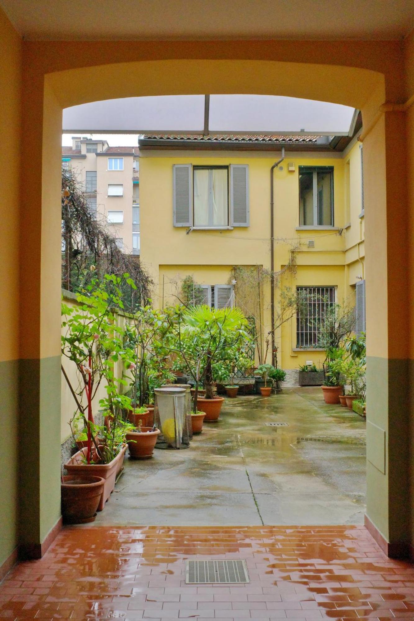 Bwr - Two-room Near The Station, Venini Apartment *