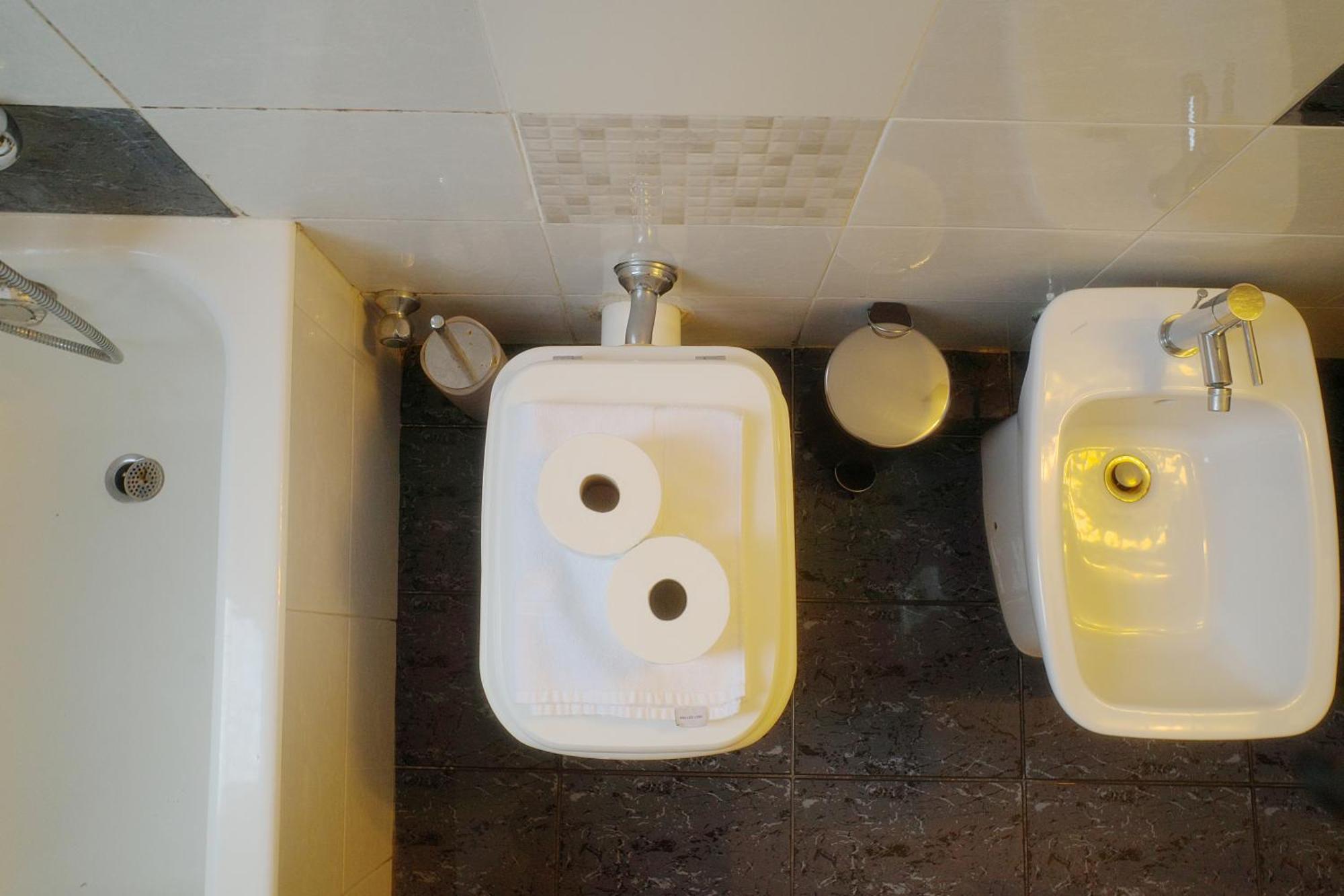 Bwr - Two-room Near The Station, Venini Apartment *