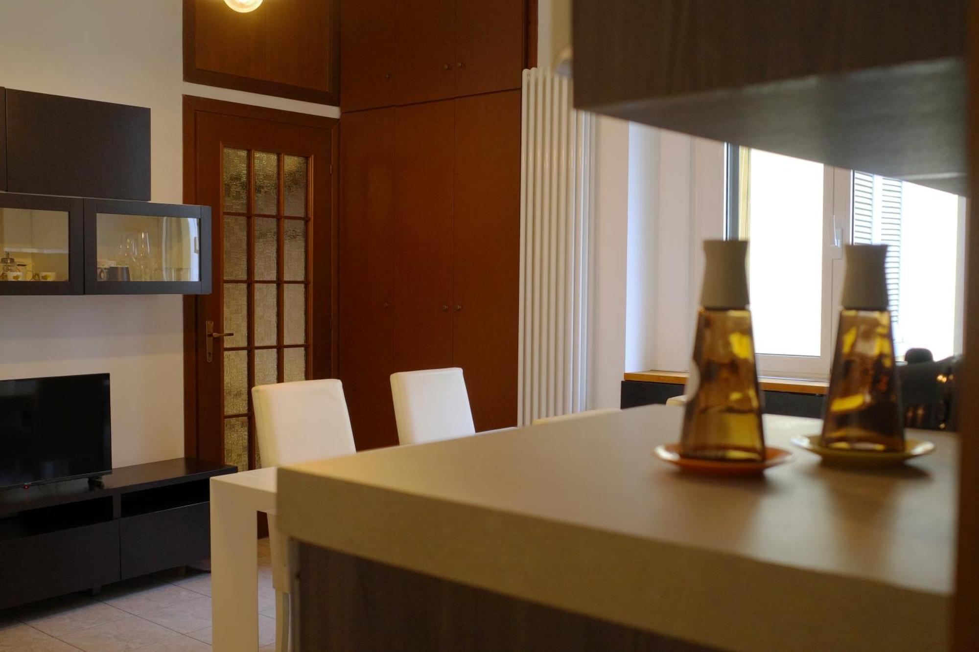 Bwr - Two-room Near The Station, Venini * Milan